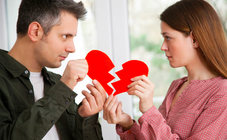 云浮离婚如何申请财产保全冻结对方账户